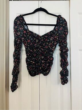 Floral Ruched Long-Sleeve Top - Black with Pink Floral